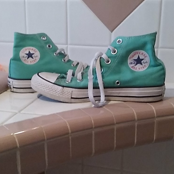 Converse Shoes - Converses